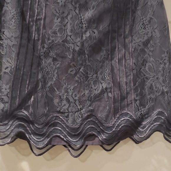 NWT: Lovers and friends X Revolve Raissa Lace Mini Skirt Size Small - Picture 4 of 7